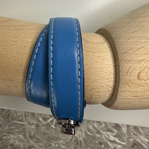 Coach Blue Wraparound Leather Bracelet with a Silver Plated Turnlock - Picture 5 of 13